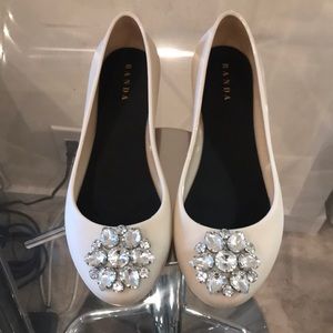 BRAND NEW Rubber flats with embellishment